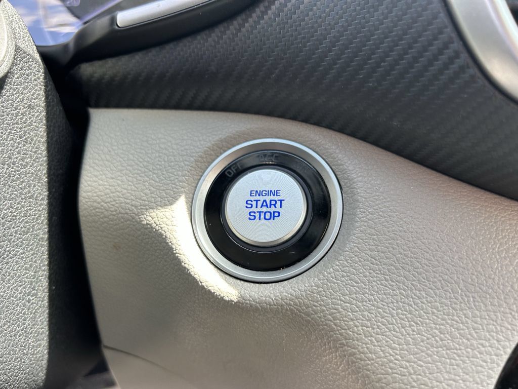 Used 2021 Hyundai Tucson Value FWD image 33