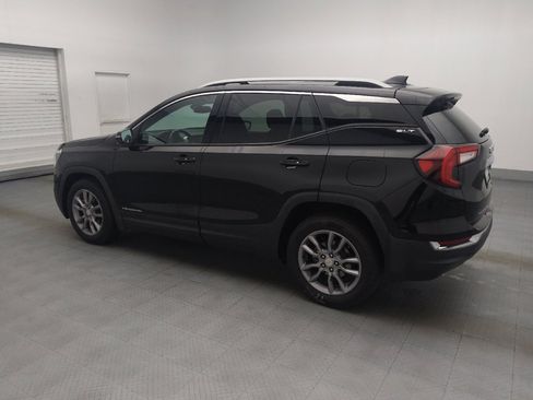 Used 2022 GMC Terrain SLT FWD image 3