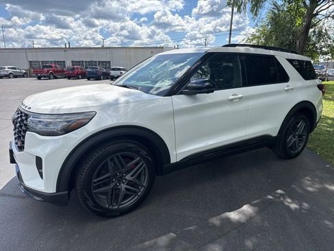 New 2025 Ford Explorer ST w/ Sun And Sound Package image 2