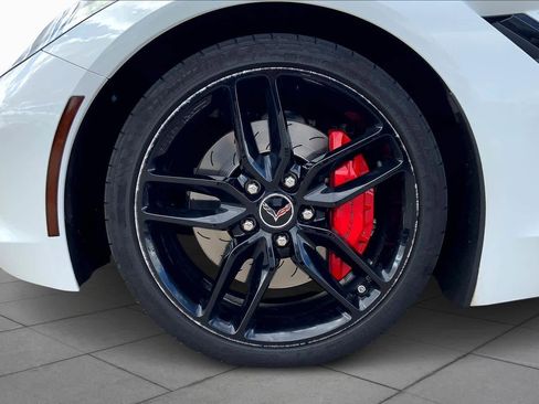 Used 2015 Chevrolet Corvette Stingray Coupe w/ 3LT Preferred Equipment Group image 10