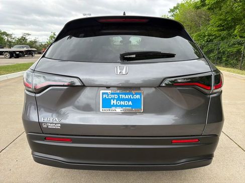 New 2026 Honda HR-V LX image 4