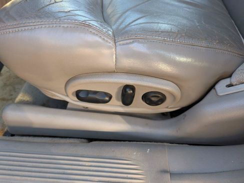 Used 2000 Buick Le Sabre Limited w/ Prestige Opt Pkg FWD image 12