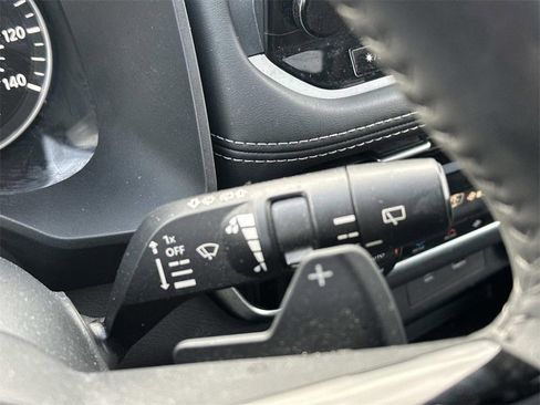 Used 2023 Nissan Rogue SL w/ SL Premium Package image 24