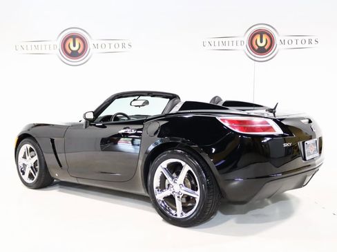 Used 2007 Saturn Sky w/ Premium Trim Pkg image 4