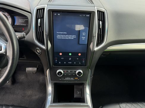 Certified 2024 Ford Edge Titanium image 20