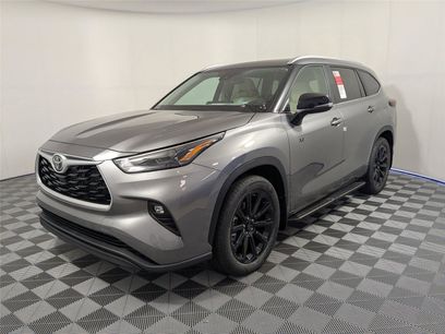 New 2025 Toyota Highlander XLE