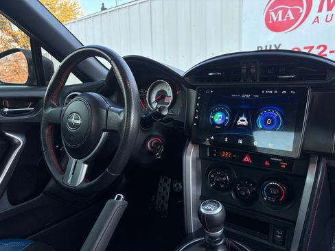 Used 2015 Scion FR-S image 14