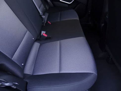 Used 2025 Kia Soul LX w/ LX Technology Package FWD image 8