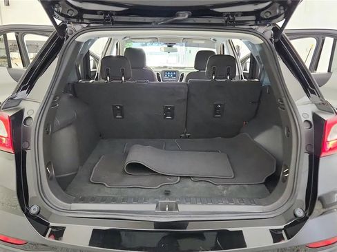 Used 2019 Chevrolet Equinox LS w/ LPO, Blackout Package FWD image 19