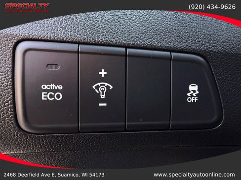 Used 2013 Hyundai Elantra Limited image 30