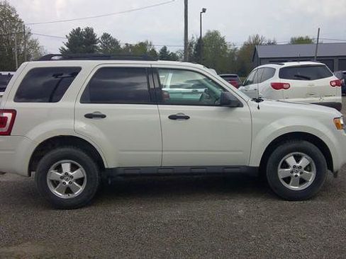 Used 2012 Ford Escape XLT image 12