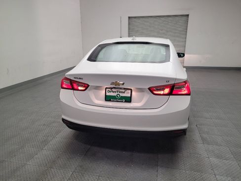 Used 2018 Chevrolet Malibu LT FWD image 7