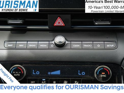 New 2025 Hyundai Elantra SEL image 19