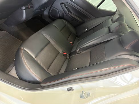 Used 2023 Nissan Altima 2.5 SR FWD image 14