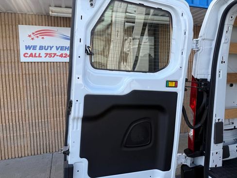Used 2025 Ford Transit 250 Low Roof w/ Exterior Upgrade Package RWD image 14