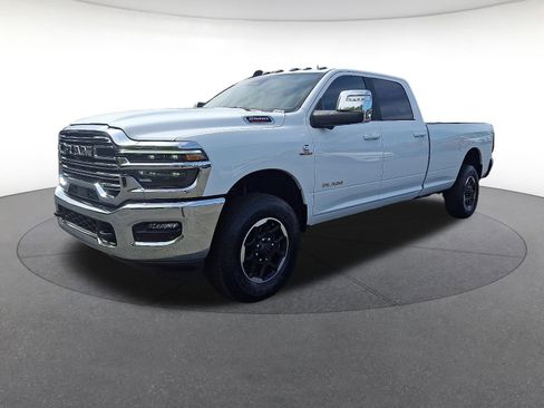 New 2025 RAM 2500 Laramie image 2