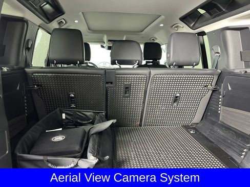 Used 2024 Land Rover Defender 110 S image 11