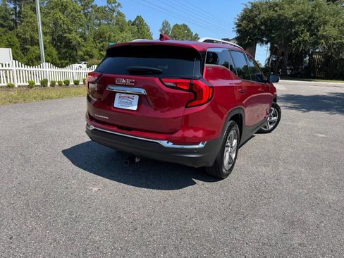 Used 2018 GMC Terrain SLT w/ Preferred Package FWD image 16