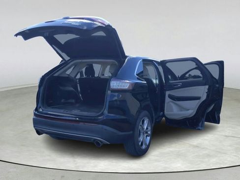 Used 2017 Ford Edge Titanium image 13