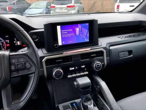 Used 2025 Toyota Tacoma SR image 6