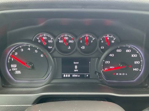 Used 2024 Chevrolet Silverado 1500 Custom w/ LPO, Dark Essentials Package AWD/4WD image 4