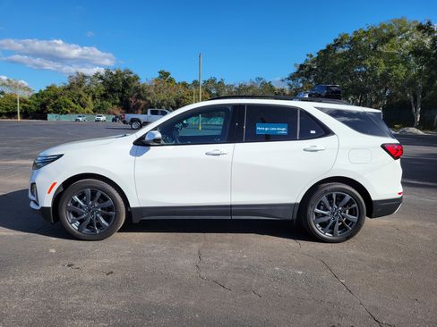 Certified 2022 Chevrolet Equinox RS w/ RS Leather Package image 10