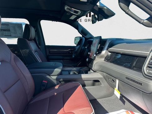 New 2026 RAM 1500 Limited image 28