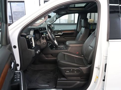 Used 2024 GMC Sierra 1500 Denali w/ Denali Reserve Package AWD/4WD image 29