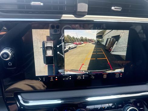 New 2026 GMC Sierra 3500 AT4 w/ AT4 Premium Plus Package AWD/4WD image 15