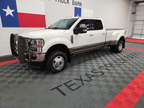 Used 2022 Ford F350 King Ranch w/ King Ranch Ultimate Package image 2