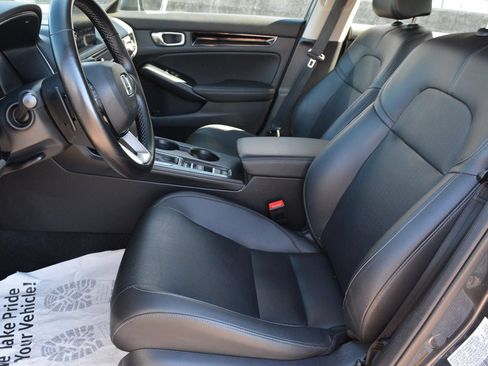 Used 2024 Honda Civic Touring image 7