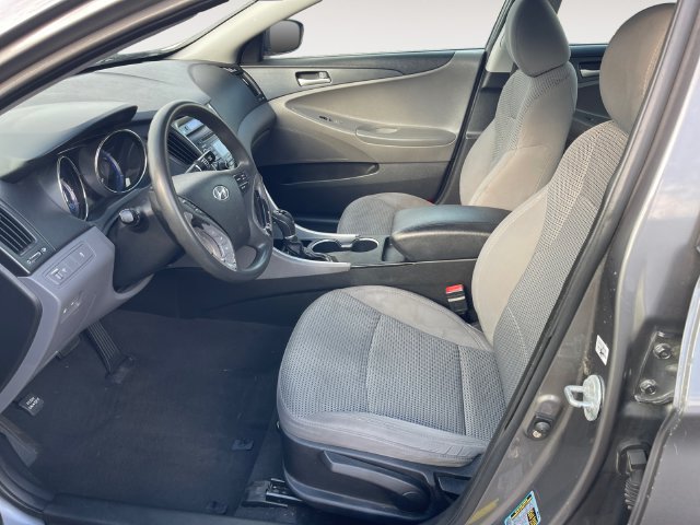 Used 2011 Hyundai Sonata GLS FWD image 9
