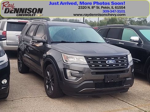 Used 2017 Ford Explorer XLT w/ XLT Appearance Package AWD/4WD image 1