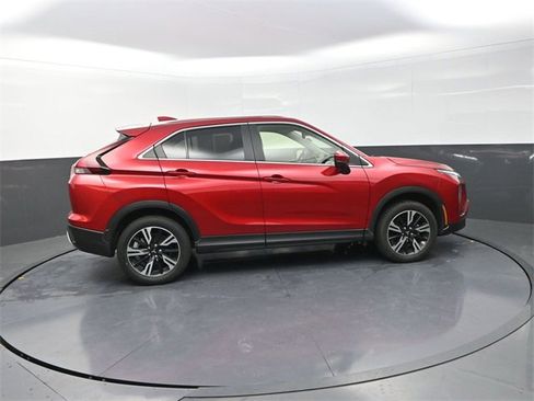 Used 2023 Mitsubishi Eclipse Cross SE image 8