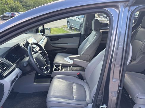 Certified 2024 Honda Odyssey Elite image 6