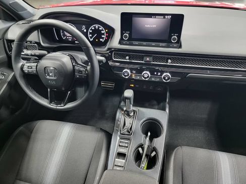 Certified 2025 Honda Civic Sport image 30