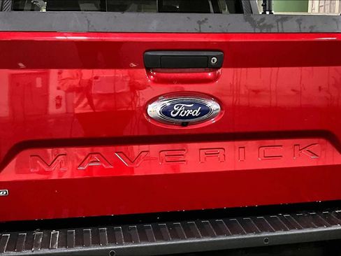 Used 2022 Ford Maverick Lariat w/ Lariat Luxury Package image 9