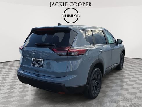 New 2026 Nissan Rogue SV w/ Cold Weather Package image 5