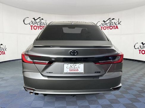 Used 2025 Toyota Camry XSE FWD image 6