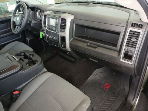 Used 2021 RAM 1500 Tradesman w/ Tradesman SXT Package AWD/4WD image 29
