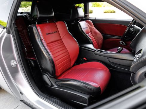 Used 2016 Dodge Challenger R/T Plus image 40