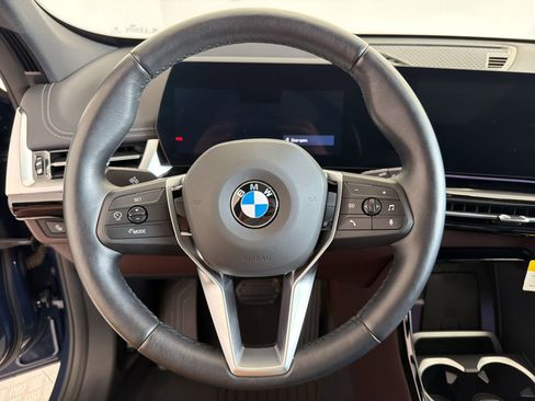 Used 2025 BMW X1 xDrive28i w/ Technology Package image 18