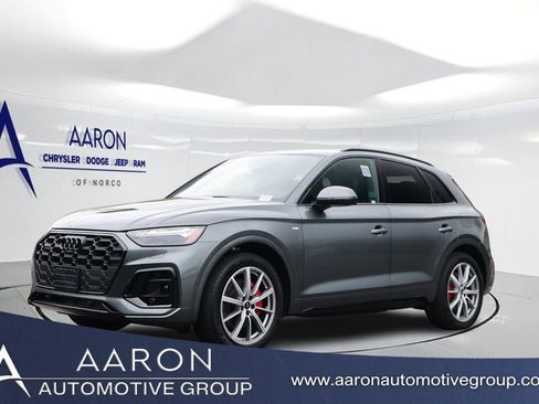 Used 2024 Audi Q5 e Prestige w/ Prestige Package AWD/4WD image 1