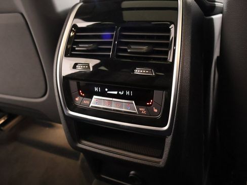 New 2026 BMW X6 xDrive40i w/ Climate Comfort Package image 16