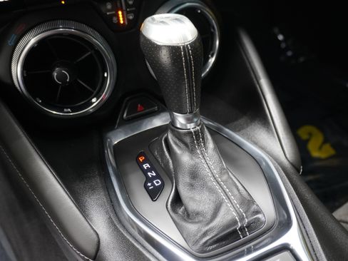 Used 2020 Chevrolet Camaro SS RWD image 25