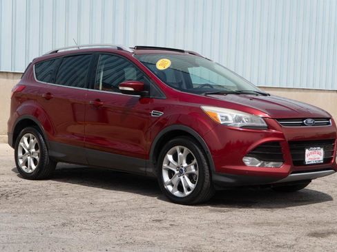 Used 2015 Ford Escape Titanium w/ Equipment Group 301A AWD/4WD image 5