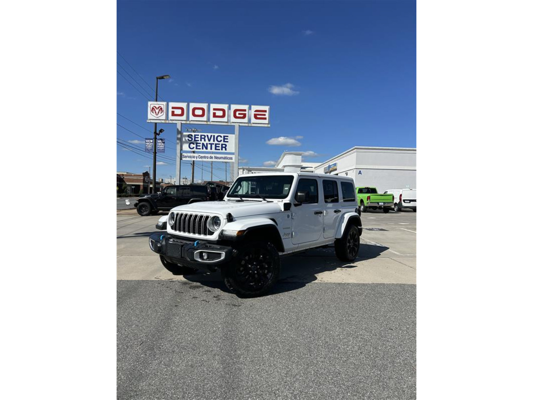 Certified 2024 Jeep Wrangler Unlimited Sahara AWD/4WD image 9