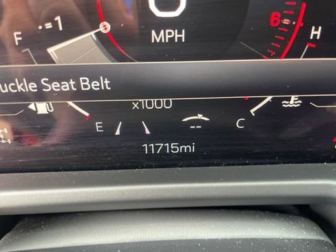 Used 2026 GMC Acadia Denali w/ Super Cruise Package AWD/4WD image 24