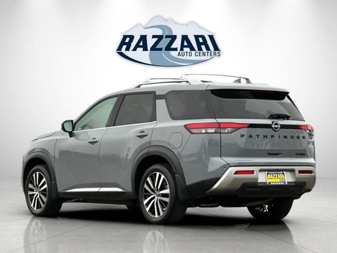 Used 2023 Nissan Pathfinder Platinum w/ Black Appearance Package image 5