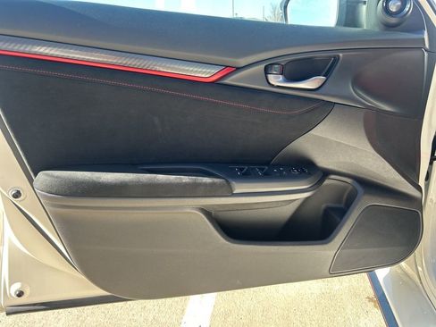 Used 2021 Honda Civic Type R image 10